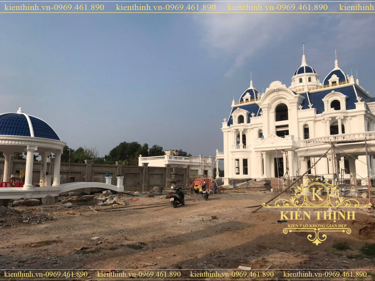 Thiết kế thi công lâu đài - dinh thự tân cổ điển 3 tầng Siêu đẹp ở Đồng Nai